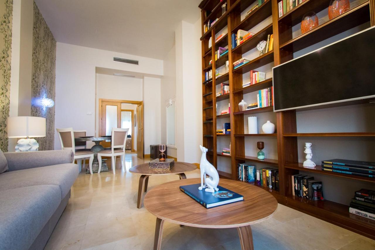 Holidays2Malaga Junto Catedral Appartement Buitenkant foto